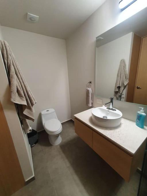 Hermoso Apartamento Nuevo Ubicado En Zona Centrica Guadalajara Kültér fotó